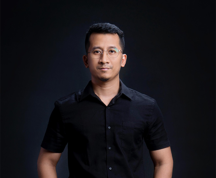 Ar.Adam RaVKa BAtral,IAI